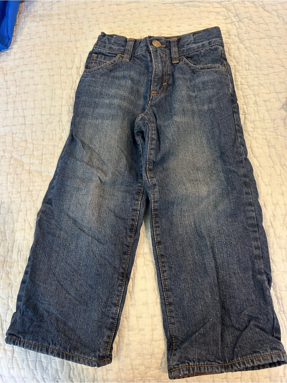 Old Navy Boys Fleece-lined jeans. Size 4T.